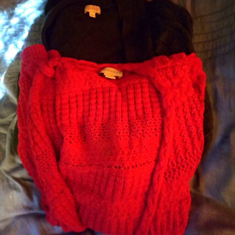 Cardigans sweaters Women Xl red and Blue.